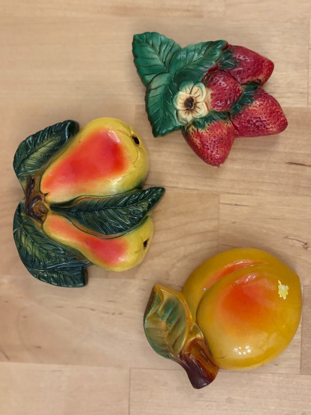 Vintage Favor-Ware Chalkware Fruit Wall Decor Set of 3